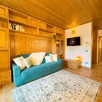 Begar Nest - Slope Front And Panoramic *